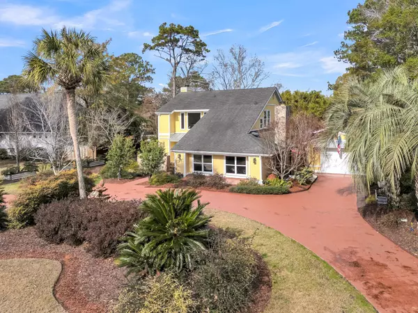 Mount Pleasant, SC 29464,941 Law Ln