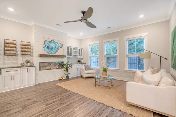 Mount Pleasant, SC 29466,3092 Emma Ln