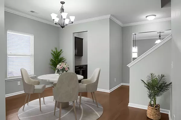 Summerville, SC 29485,212 Medford Dr