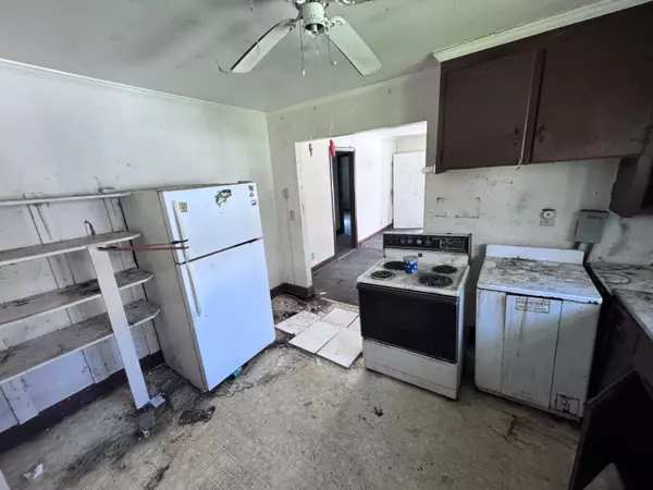 Bonneau, SC 29431,1526 Main St