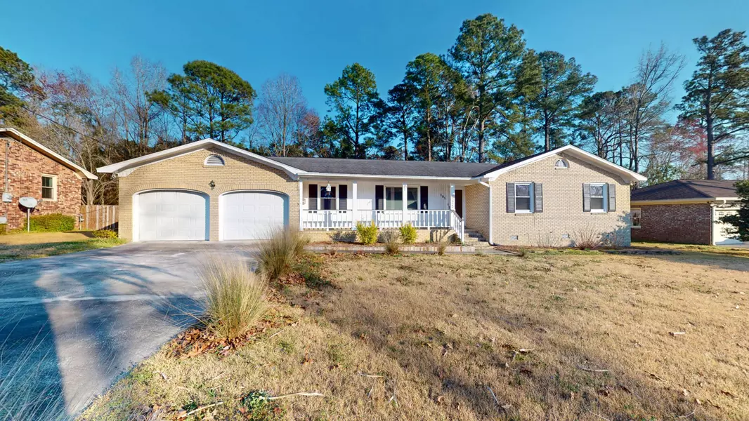 105 Tasker Dr, Summerville, SC 29485