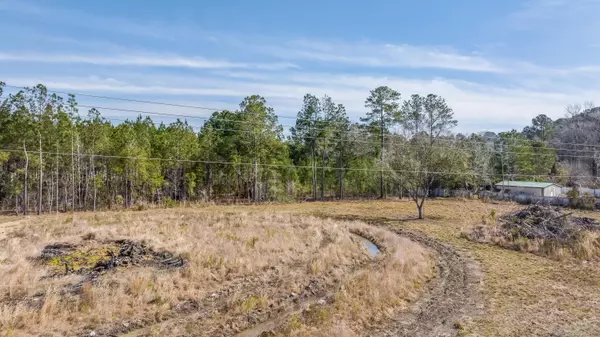 Summerville, SC 29483,104 Hazel Dr