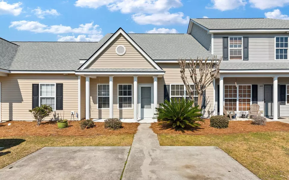 113 Broad River Dr, Summerville, SC 29485