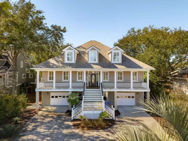 7 Seahorse Ct, Isle Of Palms, SC 29451