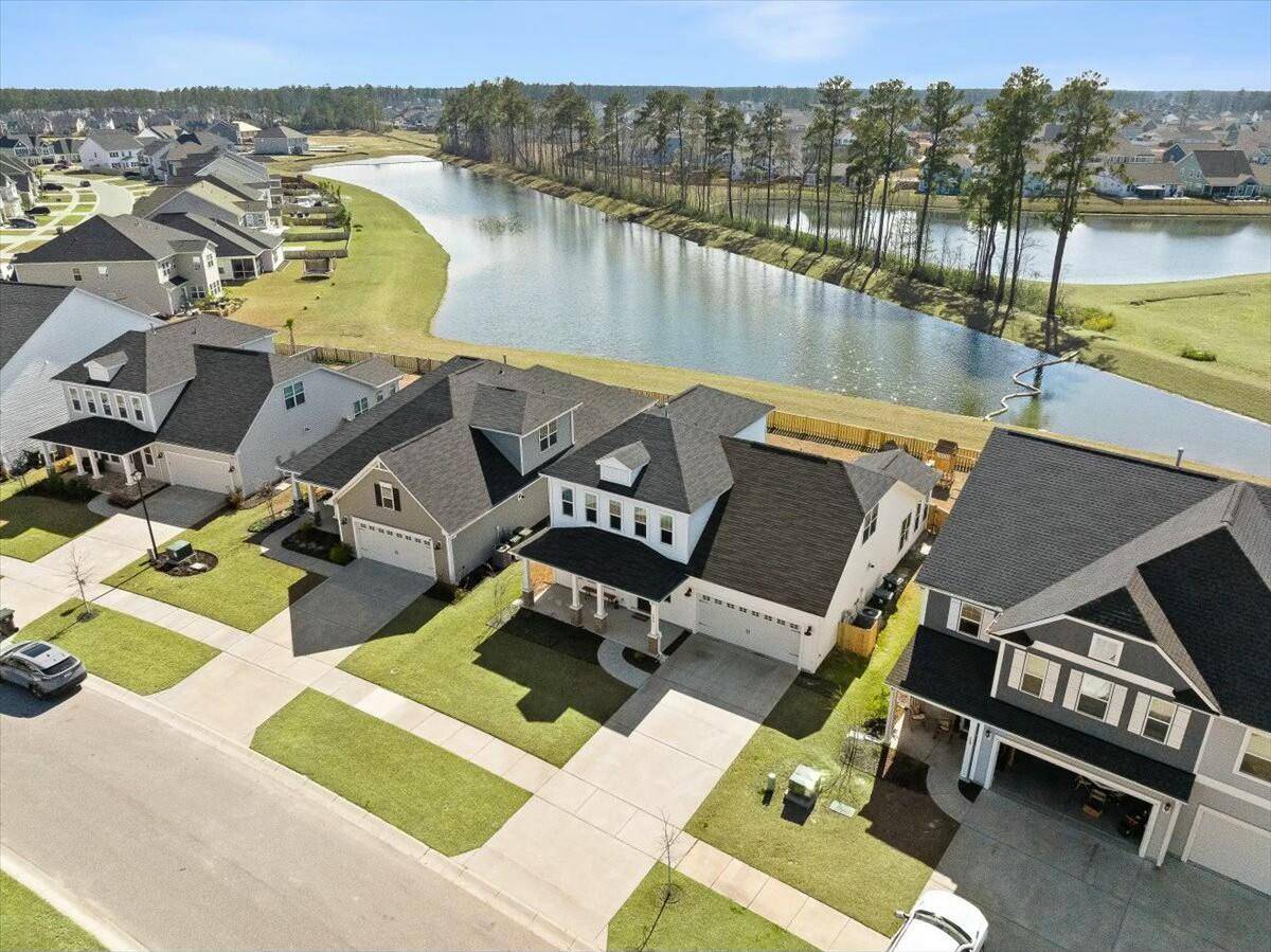 Summerville, SC 29486,490 Rowley Ln