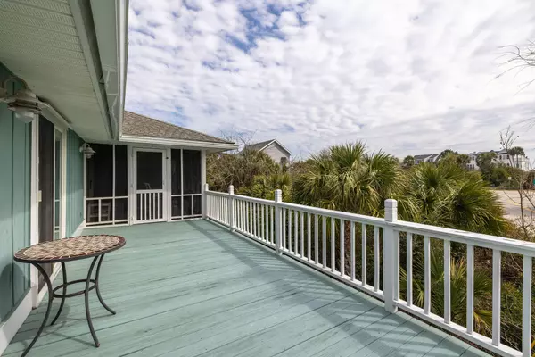 Isle Of Palms, SC 29451,6 4th Ave