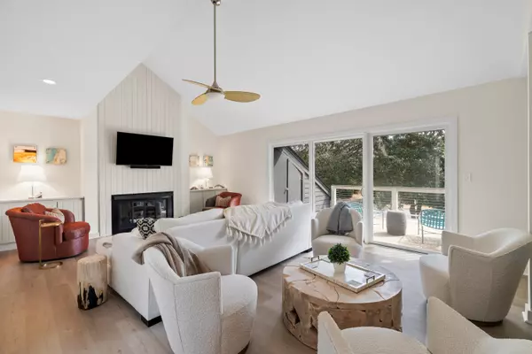 2276 Seascape Ct, Seabrook Island, SC 29455