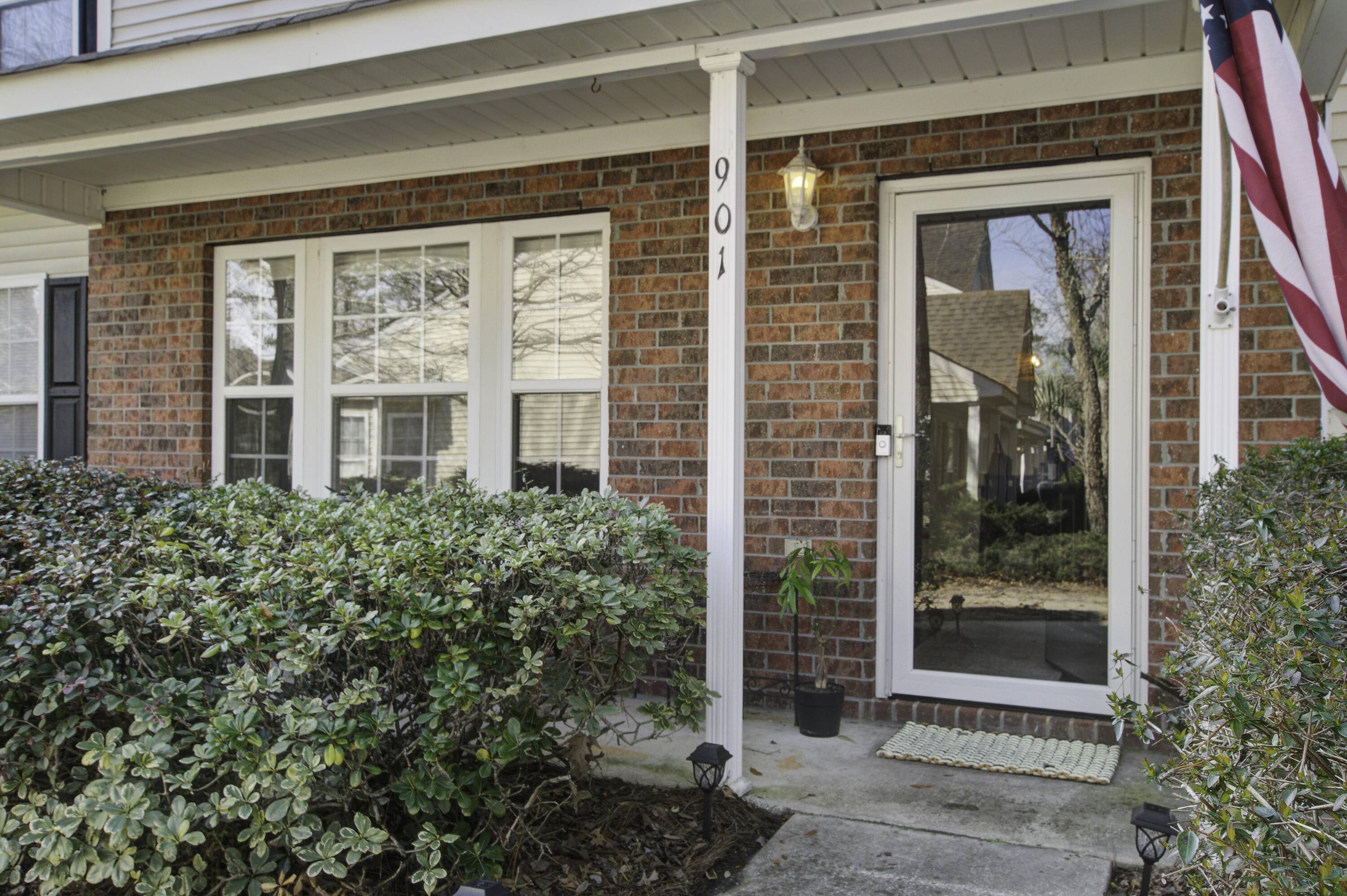 Summerville, SC 29483,901 Elm Hall Cir
