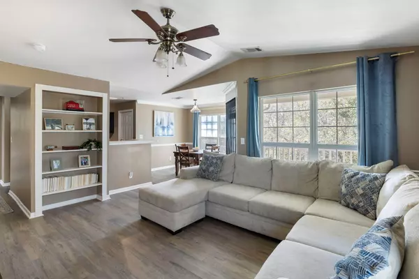 Charleston, SC 29412,700 Daniel Ellis Dr #5302