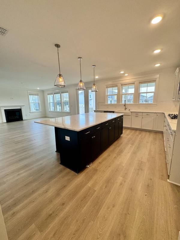 Mount Pleasant, SC 29466,1675 Cultivation Lane Dr #458