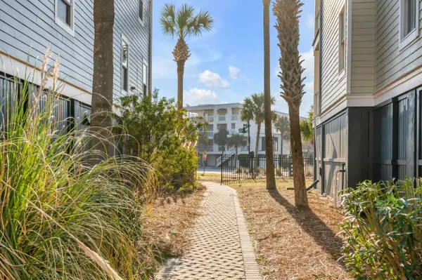 Isle Of Palms, SC 29451,9 J C Long Blvd