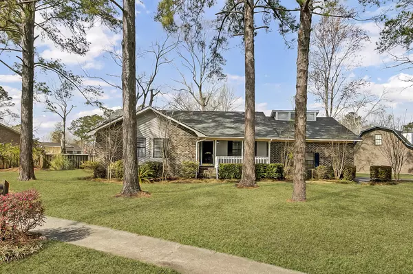 1205 Scotch Pine Ln, Ladson, SC 29456