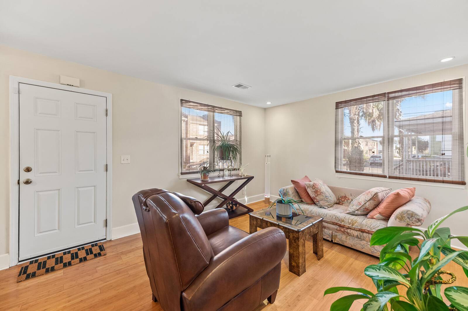 Charleston, SC 29403,47 Drake St