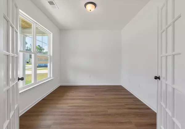 Ridgeville, SC 29472,121 Palfrey Dr