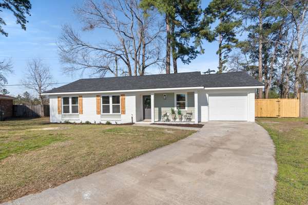 105 Gippy Dr, Summerville, SC 29486