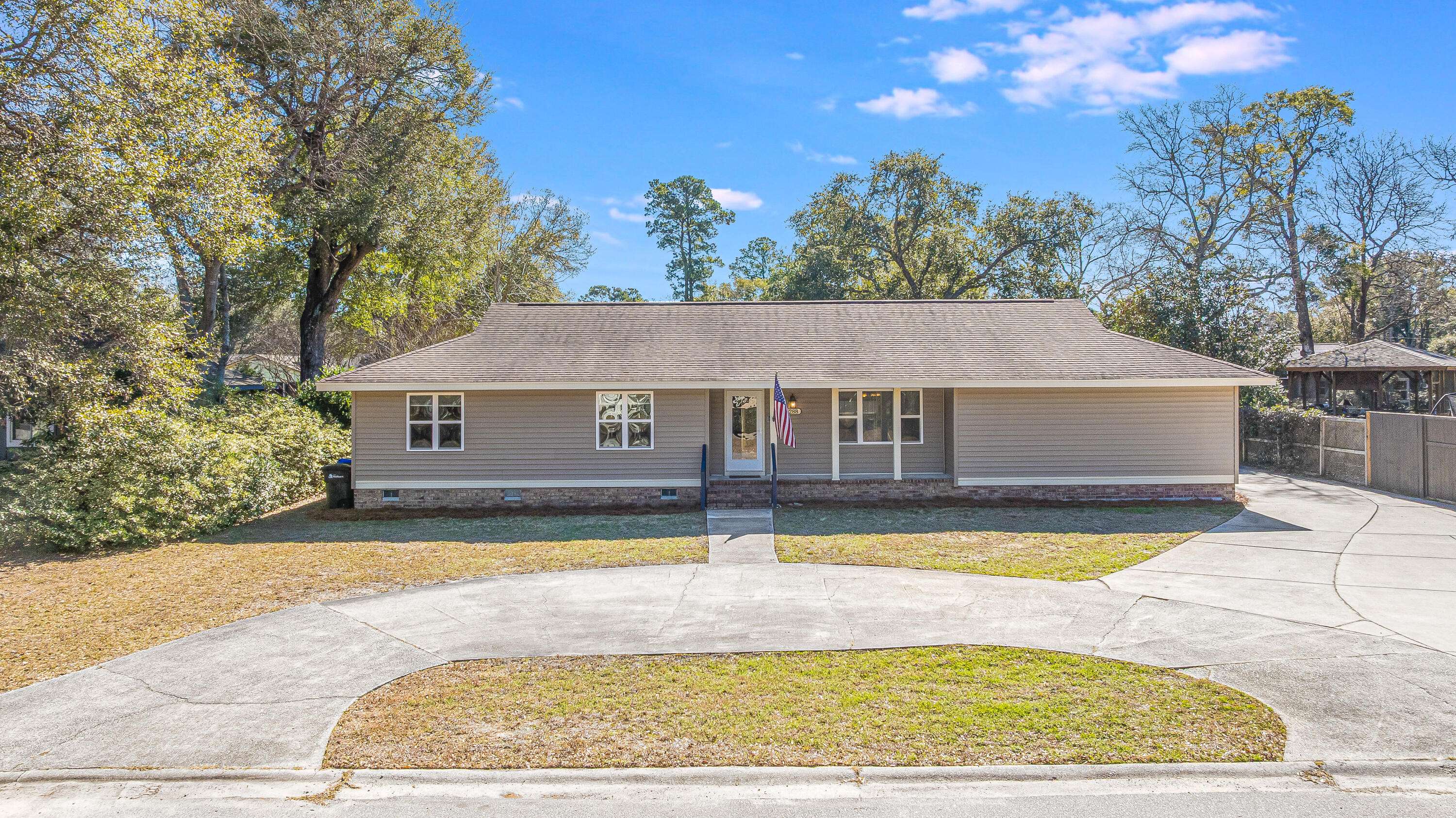 1288 Old Colony Rd, Mount Pleasant, SC 29464