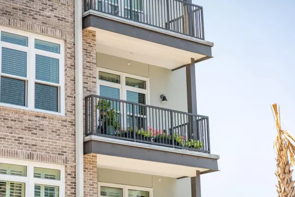 Charleston, SC 29492,145 Pier View St #316