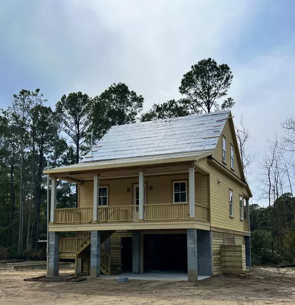 3102 Hailey Ct, Mcclellanville, SC 29458