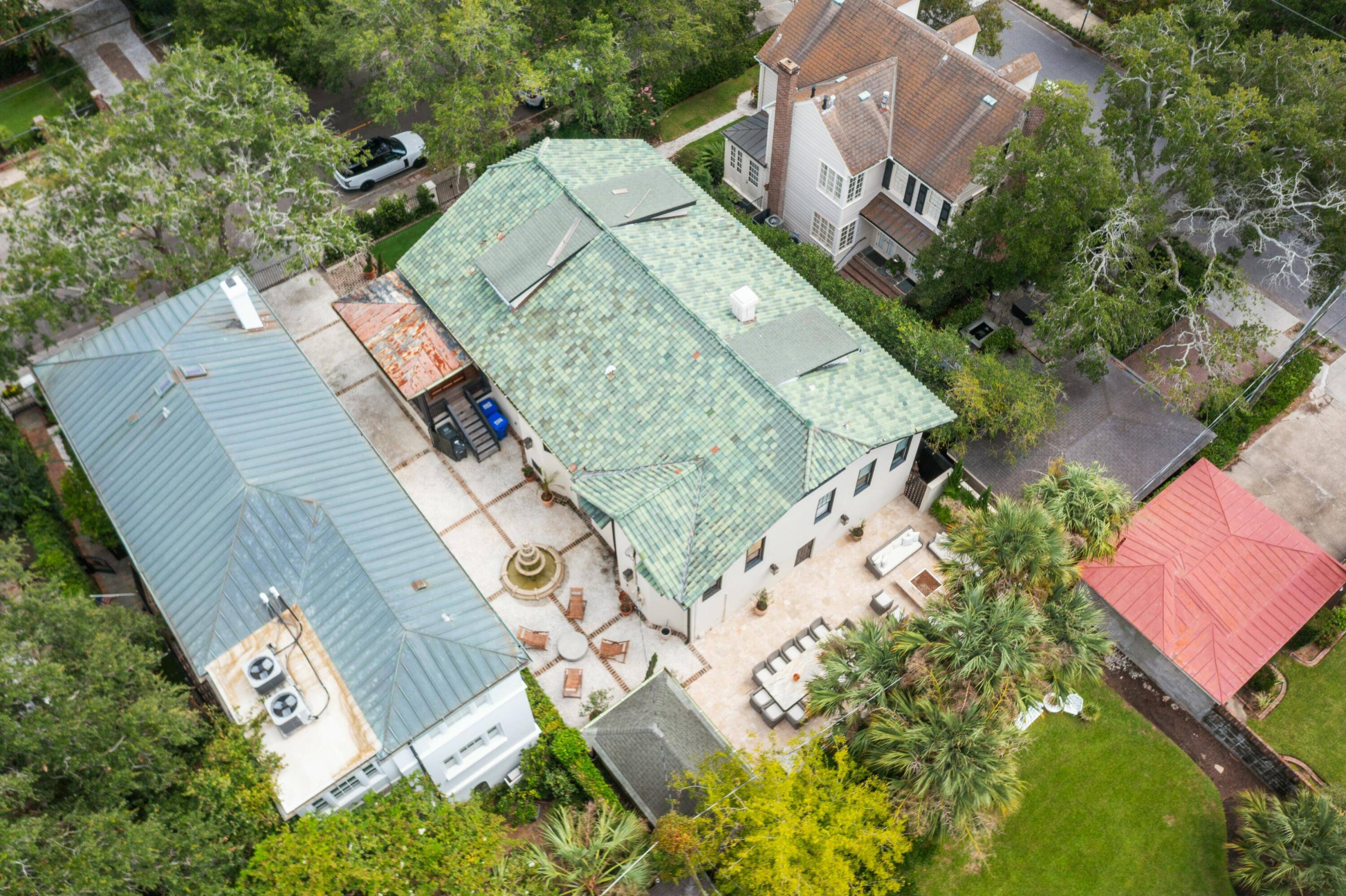 Charleston, SC 29401,111 S Battery St