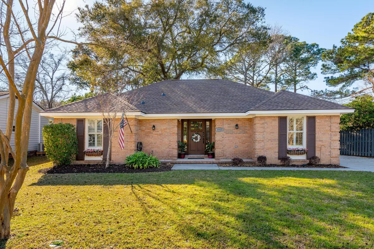 Charleston, SC 29412,1025 Wellington Dr #N/A