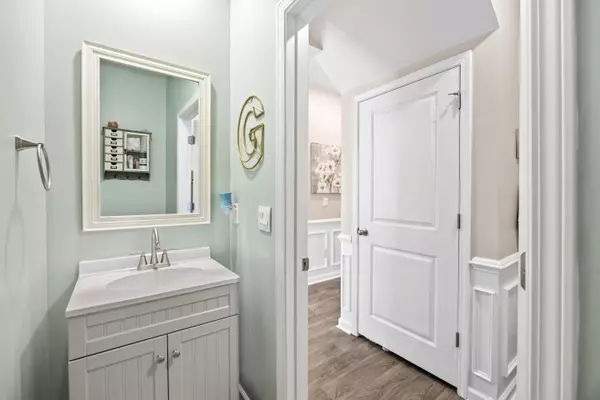 Summerville, SC 29486,433 Cedarview Rd