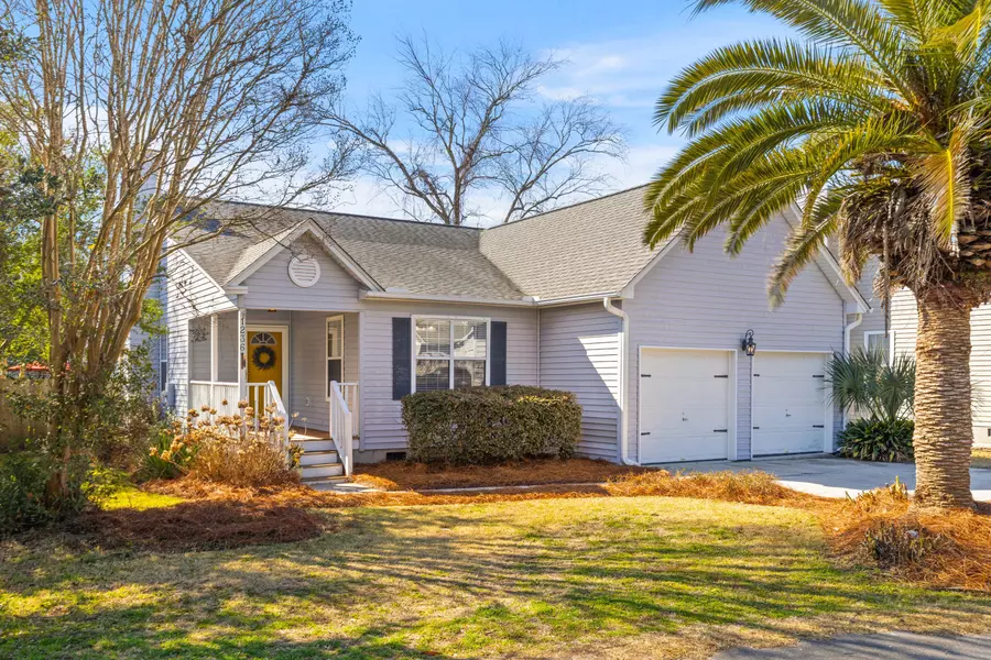 1236 Lakefront Dr, Charleston, SC 29412