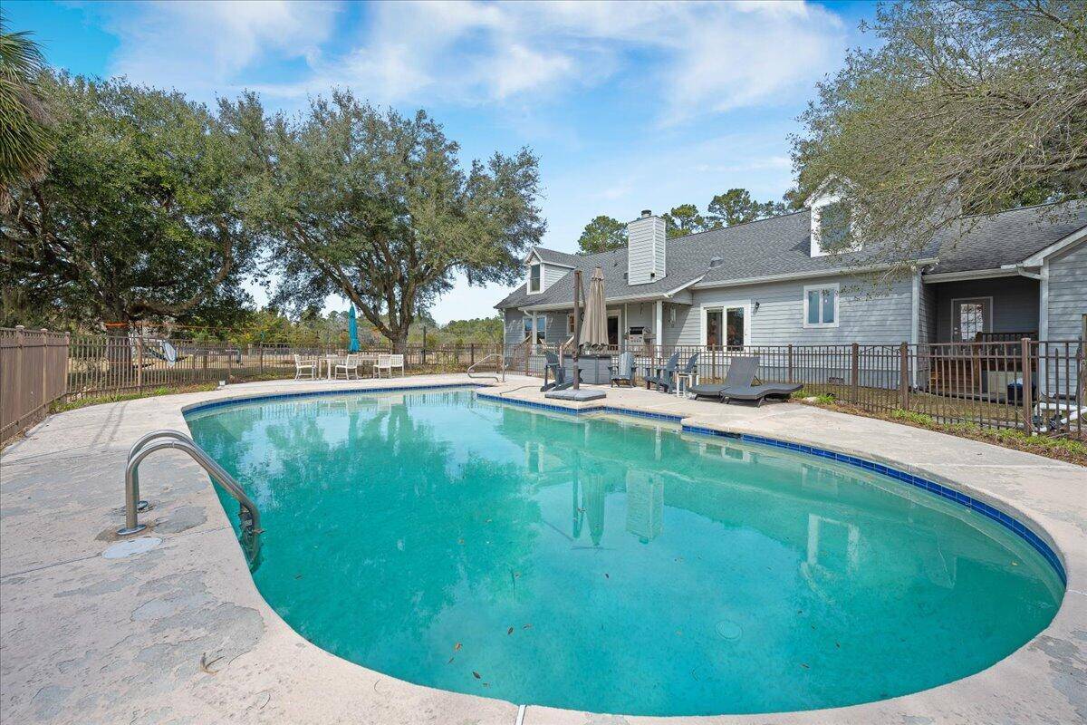 Meggett, SC 29449,4801 Coon Club Rd