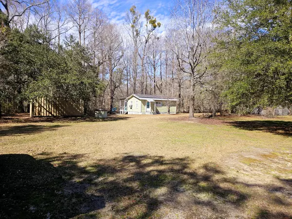 3695 Cannon Rd, Round O, SC 29474