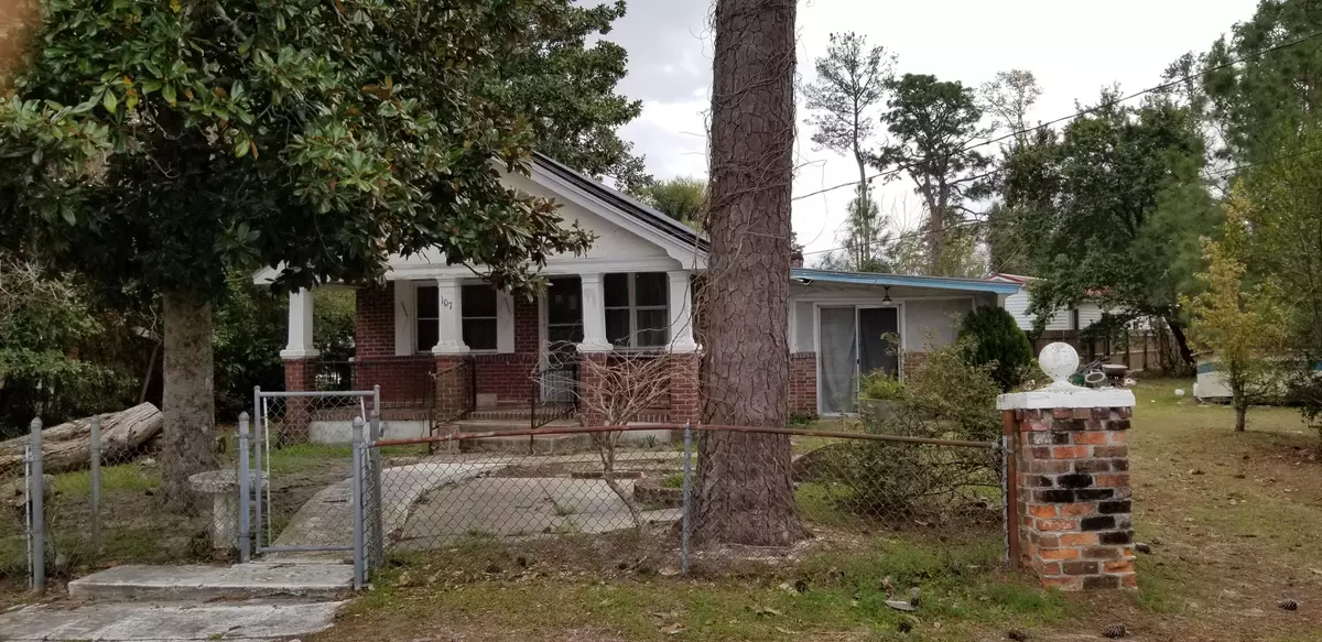 Walterboro, SC 29488,107 Grant St
