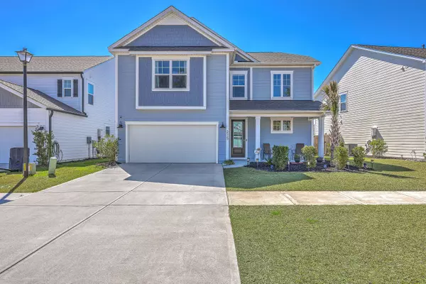 Summerville, SC 29486,215 Shortmarsh St