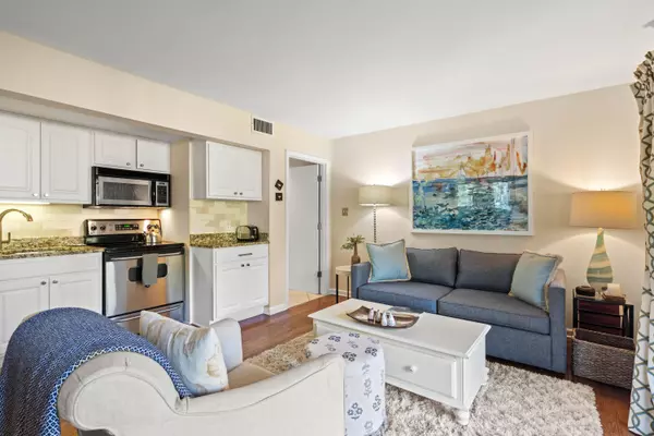 Kiawah Island, SC 29455,1407 Shipwatch Rd