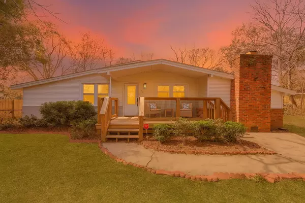 847 Quail Dr, Charleston, SC 29412