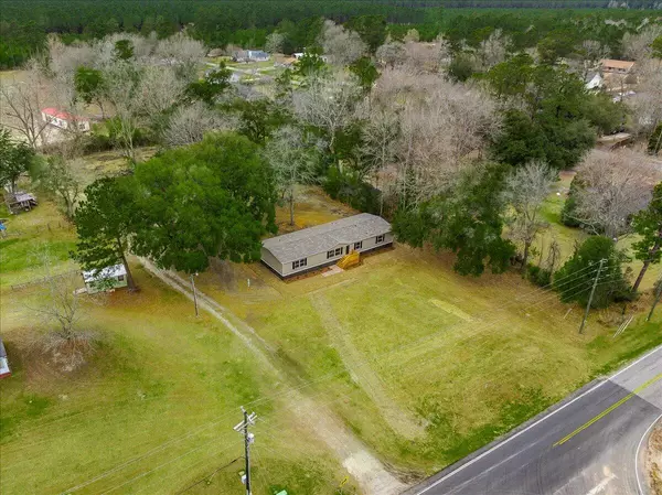 1399 Old Whitesville Rd, Moncks Corner, SC 29461