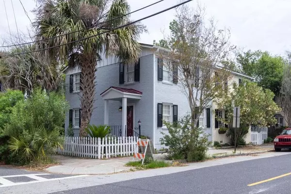 2 Smith St, Charleston, SC 29401