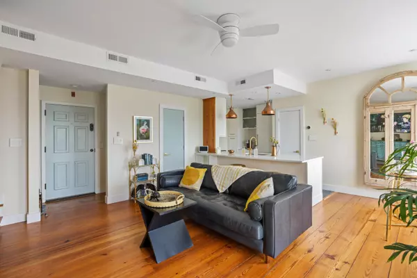 Charleston, SC 29401,55 Ashley Ave #19