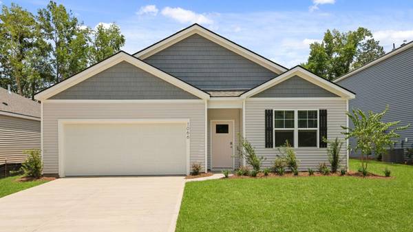 1066 Forrest Creek Dr, Summerville, SC 29483