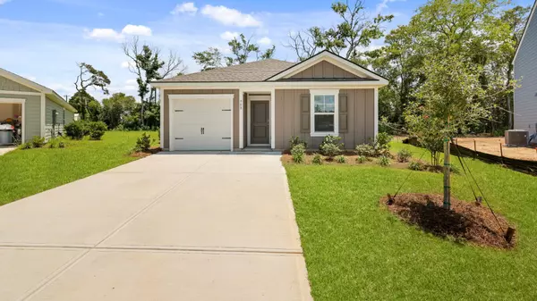 Santee, SC 29142,908 Bream Cir