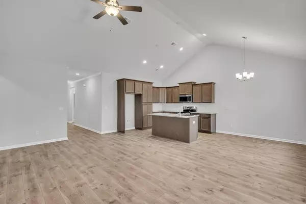 Moncks Corner, SC 29461,419 Grove End Rd