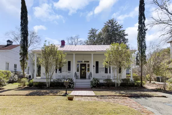 Summerville, SC 29483,214 E Doty Ave