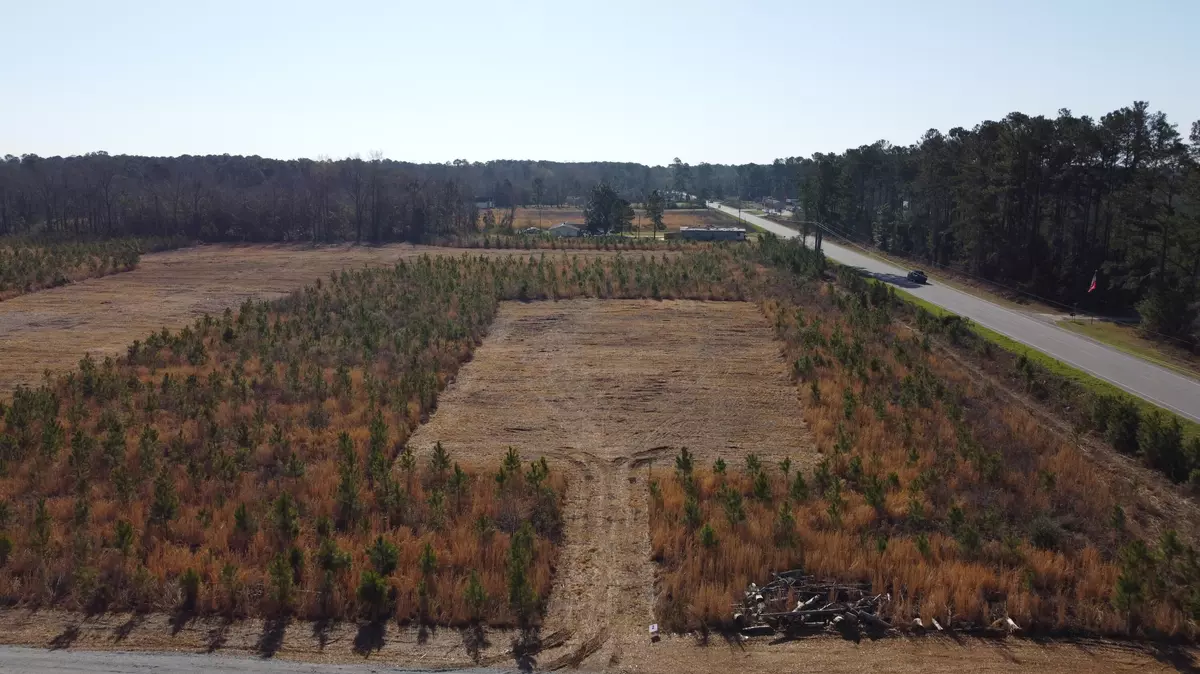 Cross, SC 29436,2 Hwy 6