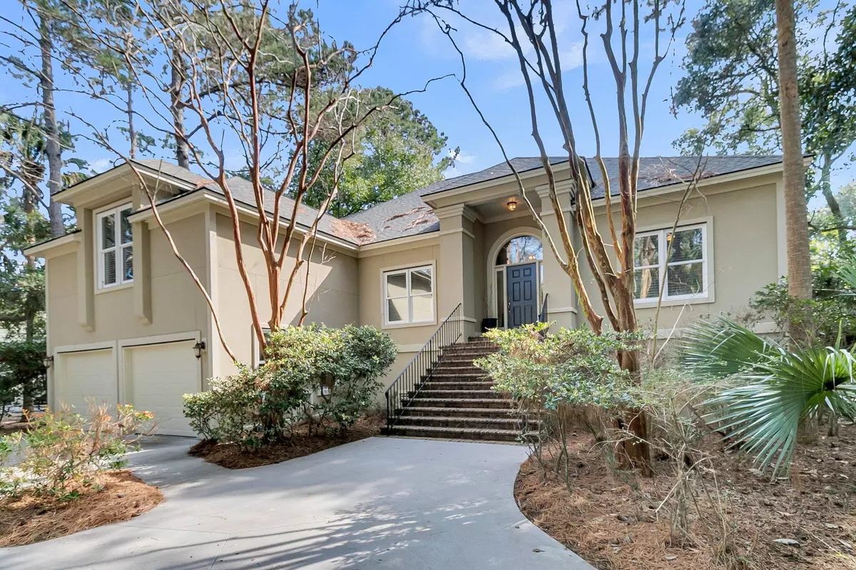 Kiawah Island, SC 29455,216 Sea Marsh Dr