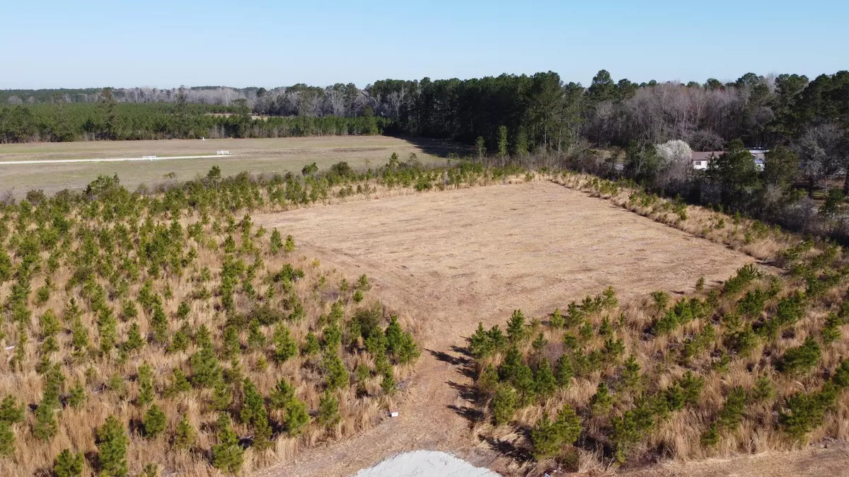 Cross, SC 29436,9 Hwy 6