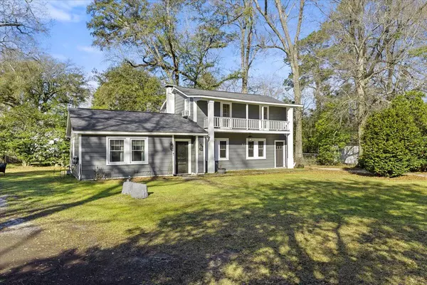 Kingstree, SC 29556,623 Live Oak Ave