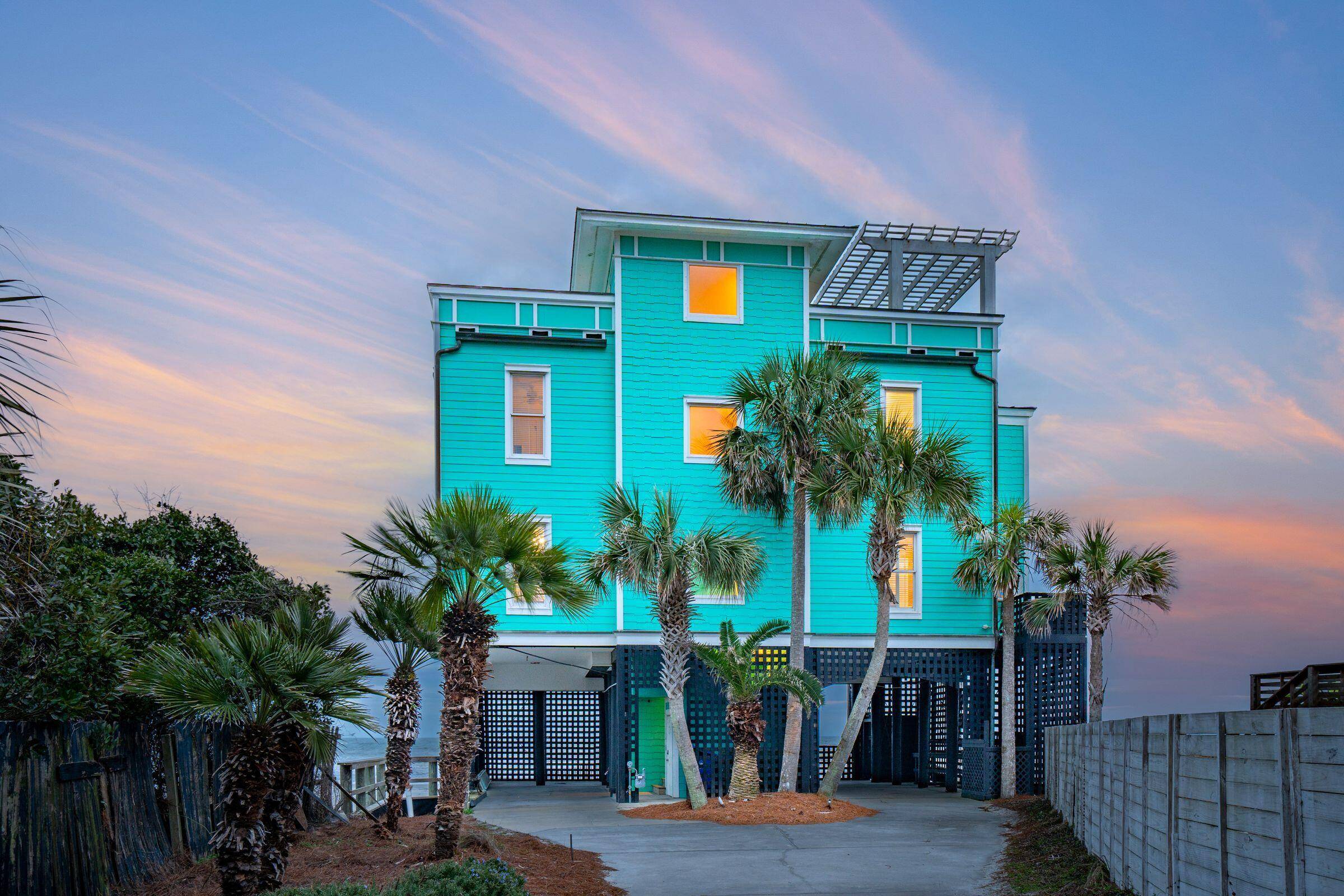 Folly Beach, SC 29439,1699 E Ashley Ave #B