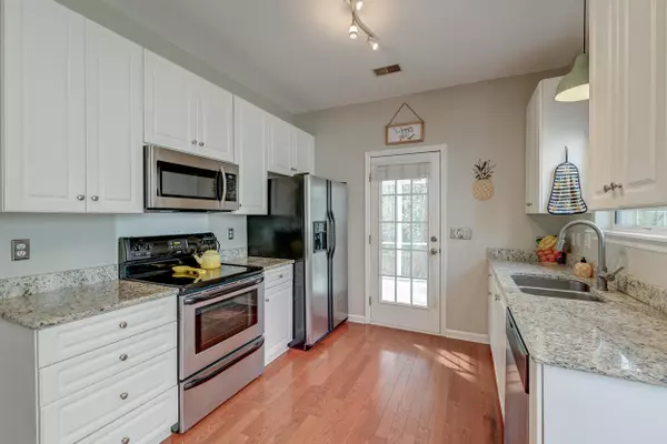 Charleston, SC 29414,1924 Treebark Dr