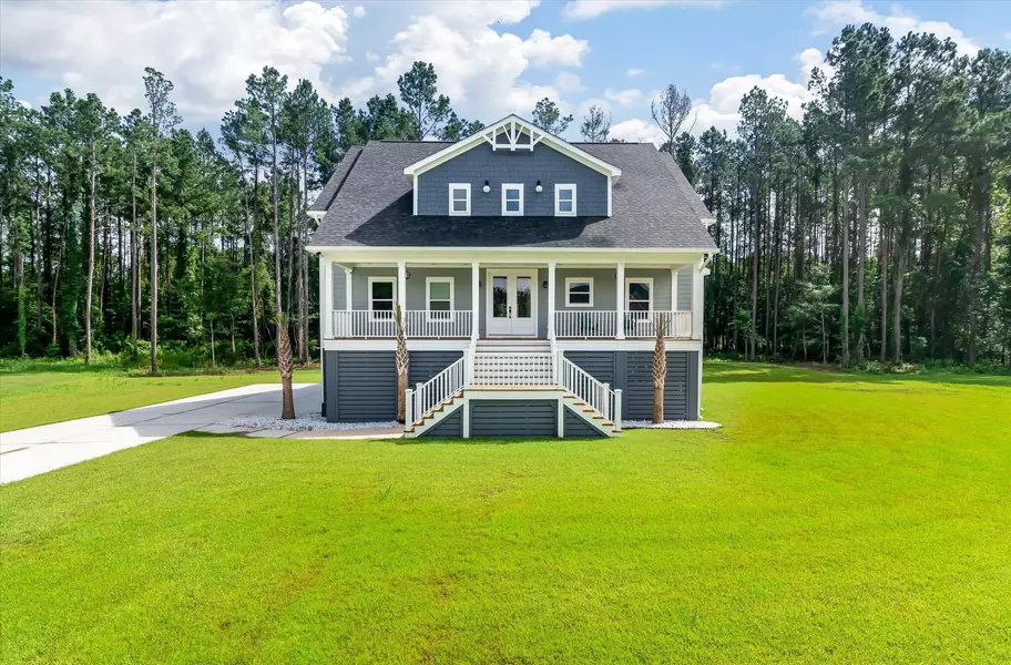1329 Wood Sorrel Dr, Moncks Corner, SC 29461