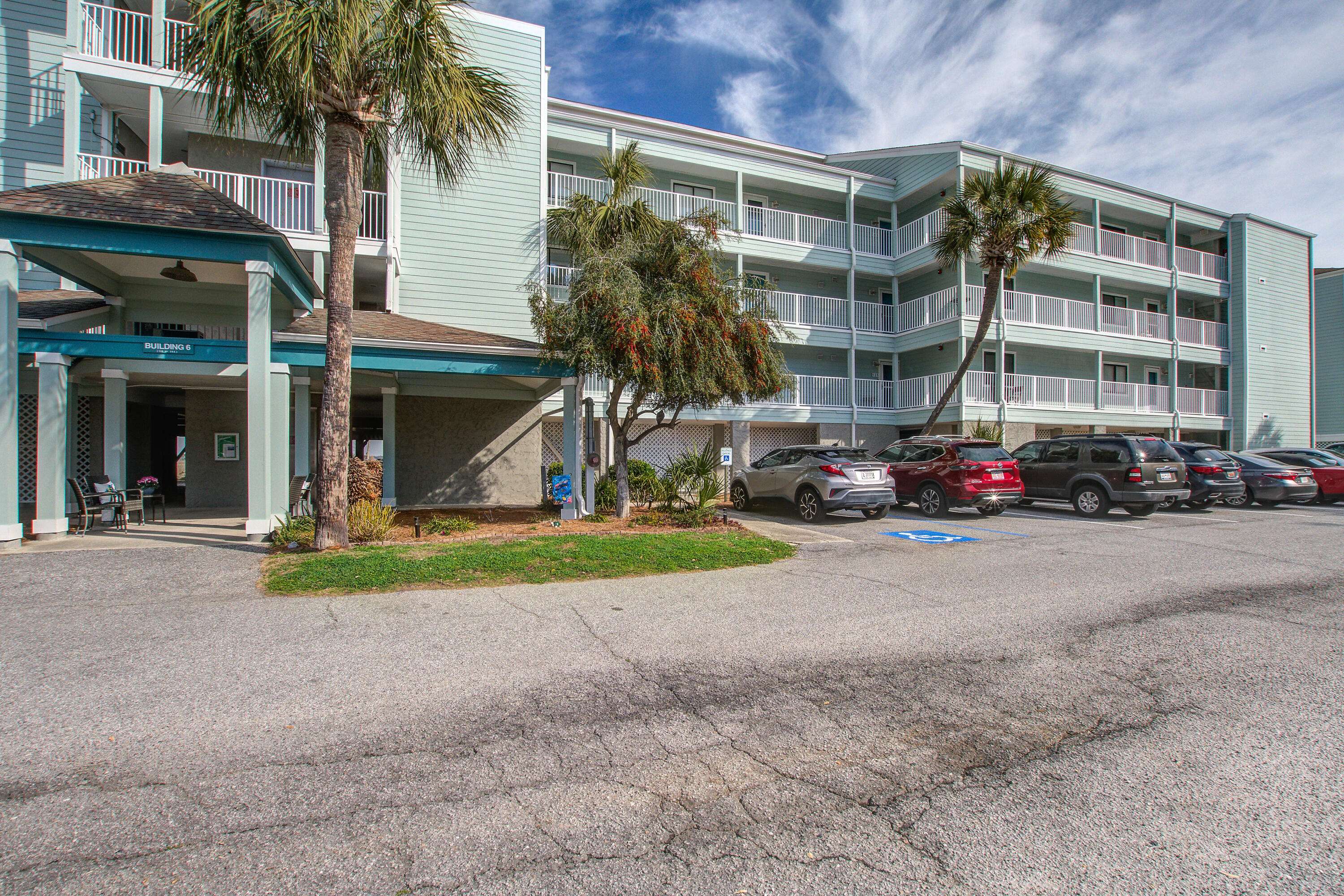 Folly Beach, SC 29439,134 Marsh View Villas