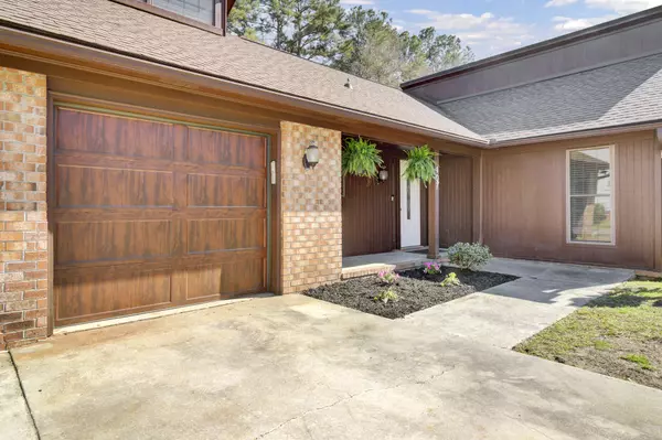 Summerville, SC 29483,107 Four Iron Dr
