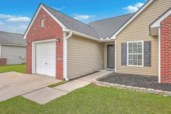 Summerville, SC 29483,99 Dovetail Cir