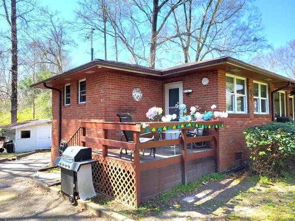 Summerton, SC 29148,2 Mood Dr